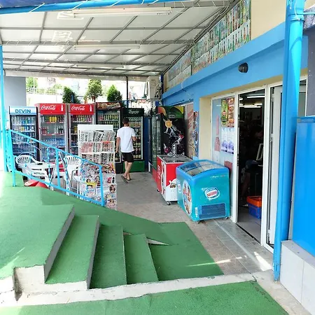 Private In Kentavar شقة